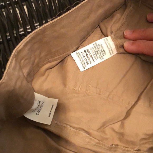 Cute❤️ light brown shorts with belt - Picture 2 of 3